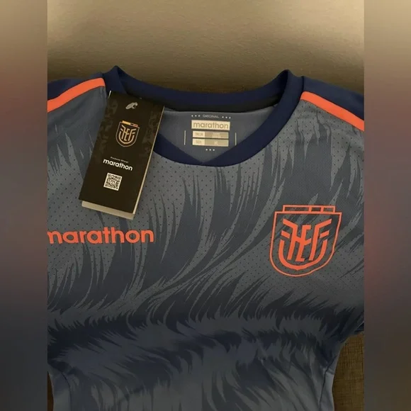 Marathon Authentic Ecuador National Team Soccer Training Jersey Men’s Sz: XL